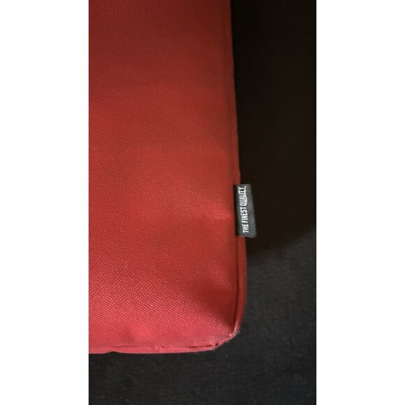 Herschel Laptop Sleeve, Red & Blue For 15 Inch Laptop - Picture 5 of 7